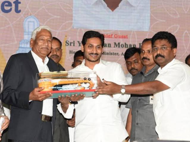jaganau9.jpg