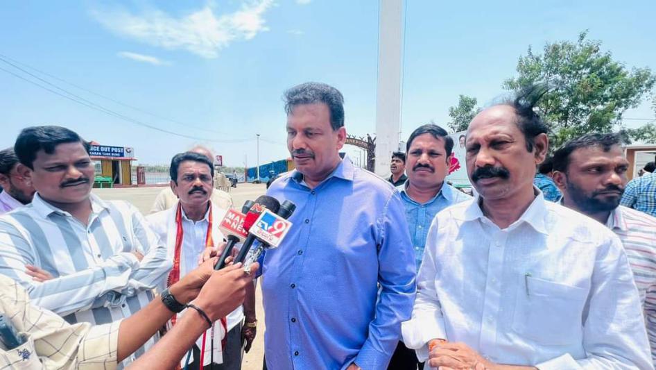 jai-taluri-laying-foundation-stone-for-water-plant-in-khammam-3.jpg