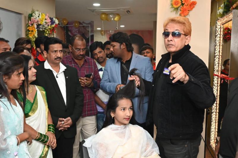jawed-habibs-hair-beauty-salon-launched-at-kapra-10.jpg