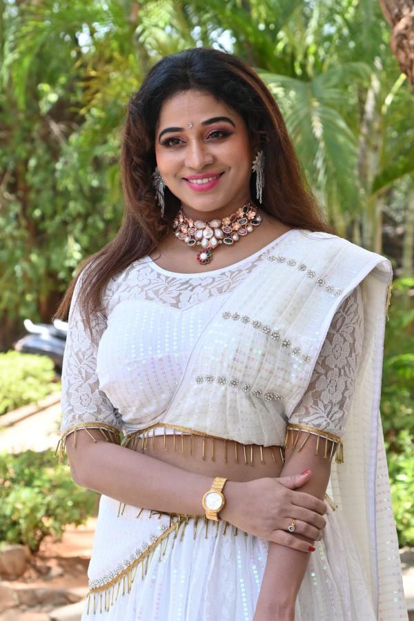 jayathi-stills-2-11.jpg
