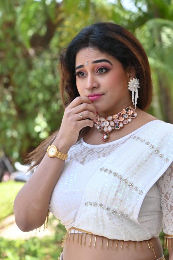 jayathi-stills-2-7.jpg
