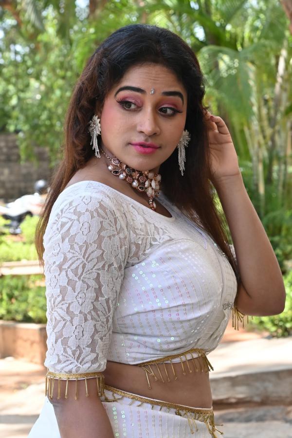 jayathi-stills-2-8.jpg