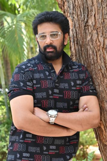 jd-chakravarthy-stills-2-5.jpg