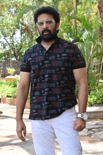 jd-chakravarthy-stills-2-8.jpg