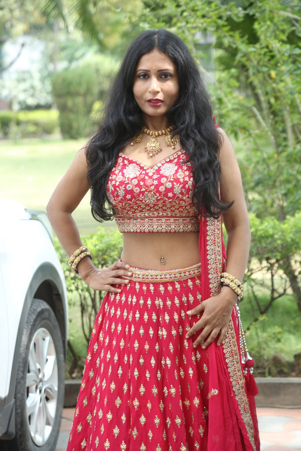 jho-sharma-stills-13.jpg
