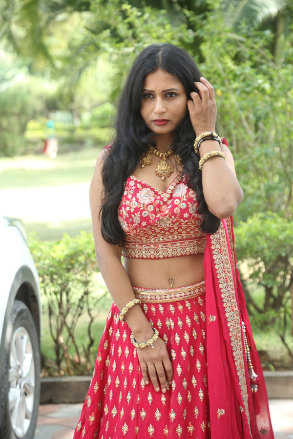 jho-sharma-stills-15.jpg