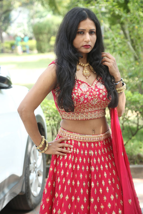 jho-sharma-stills-16.jpg