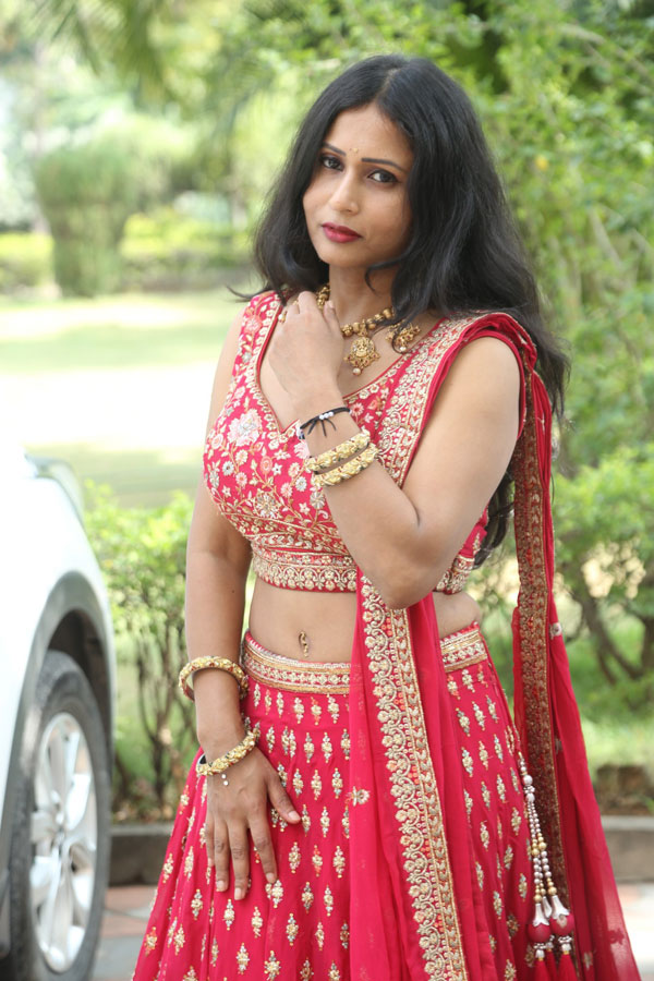 jho-sharma-stills-4.jpg