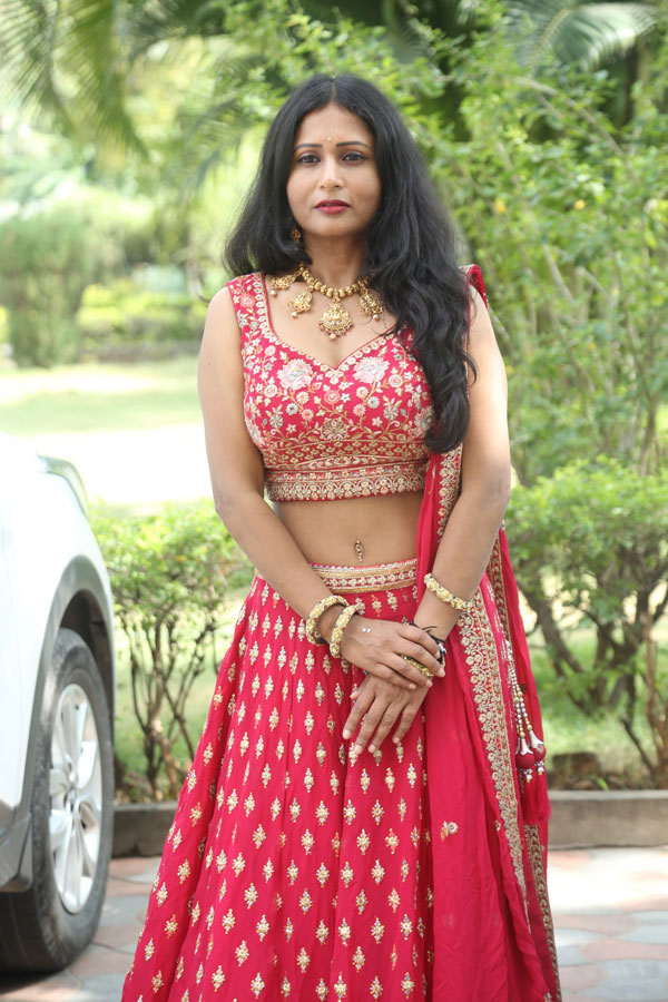 jho-sharma-stills-8.jpg