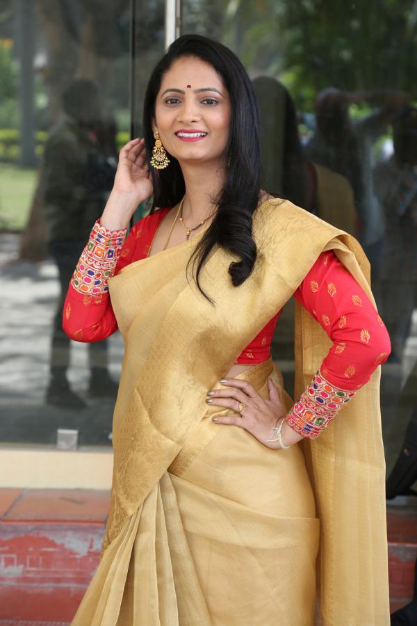 jordar-sujatha-stills-10.jpg