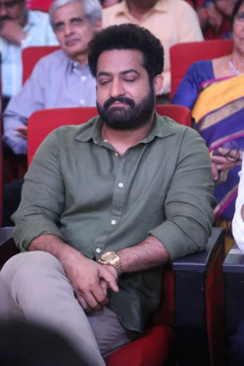 jr-ntr-stills-9.jpg
