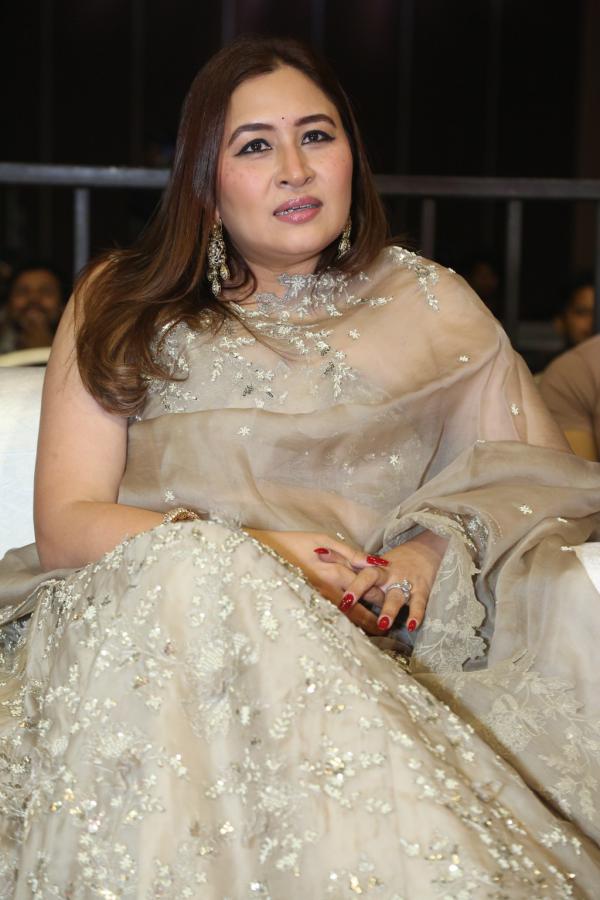 jwala-gutta-stills-7.jpg