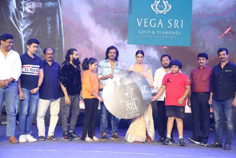 kabzaa-movie-first-song-launch-7.jpg