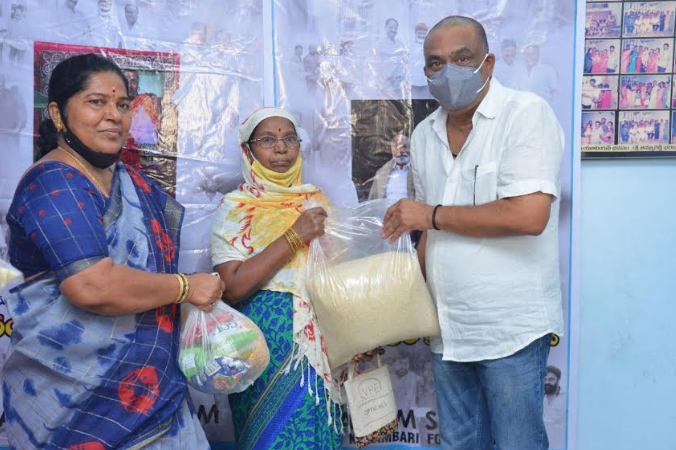 Kadambari Kiran Distribution Groceries to Women Cine Workers