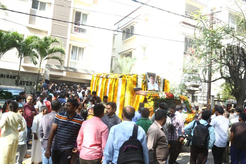 kaikala-satyanarayana-last-rites-23.jpg