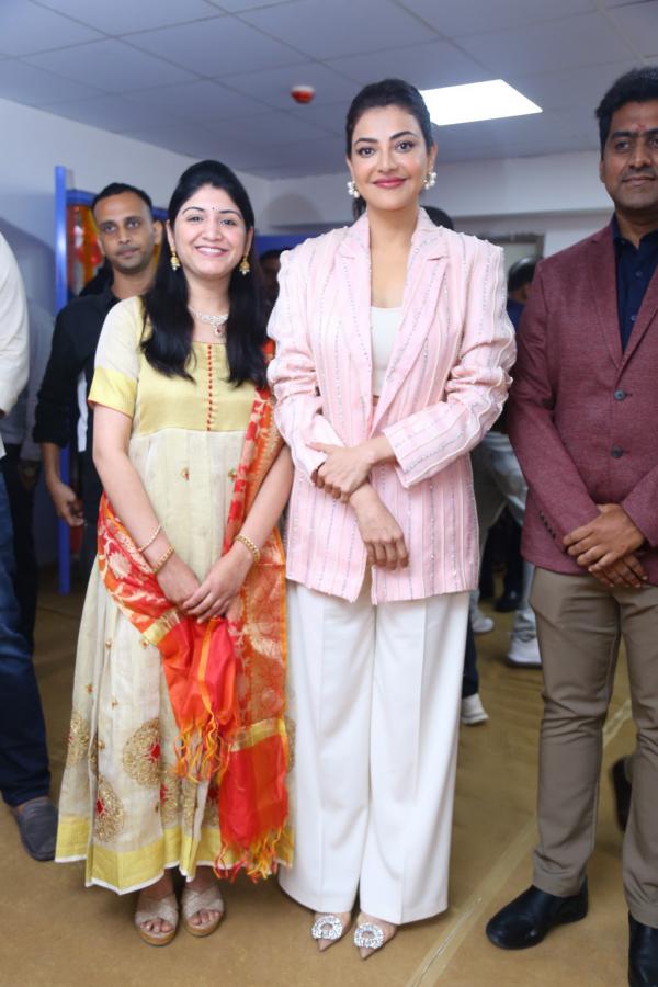 kajal-agarwal-at-tx-hospital-launch-5.jpg