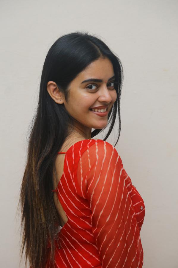 kallapu-kushitha-stills-8.jpg