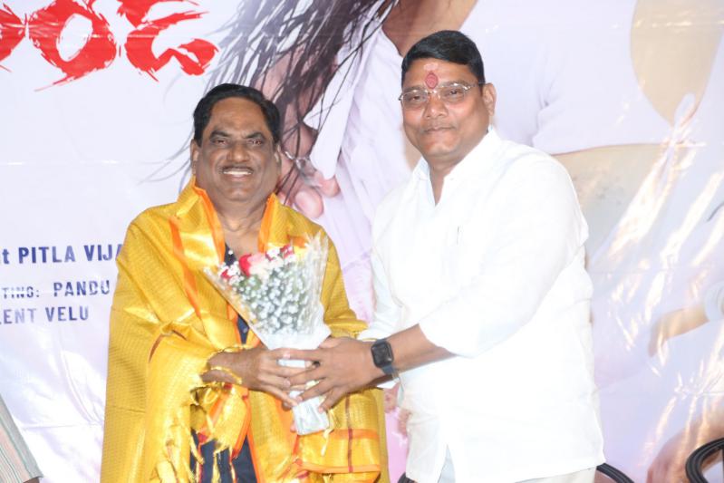 kallu-compond-movie-trailer-launch-2.jpg