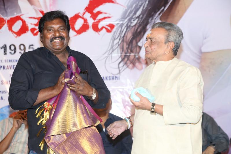 kallu-compond-movie-trailer-launch-9.jpg