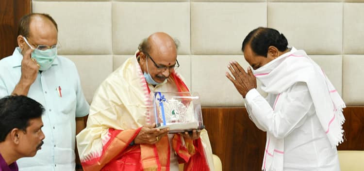 kalojiaward3.jpg
