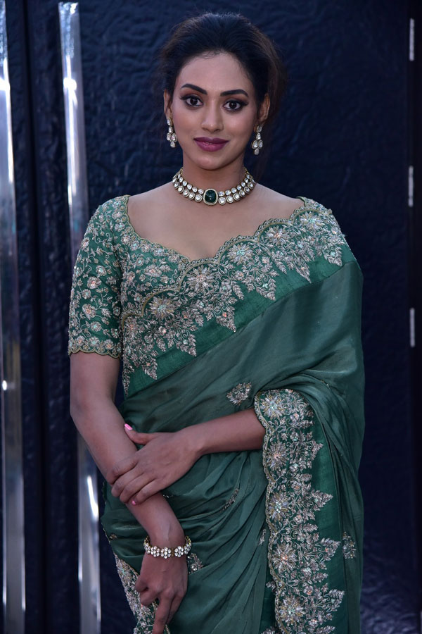 kamakshi-bhaskarla-stills-2-12.jpg