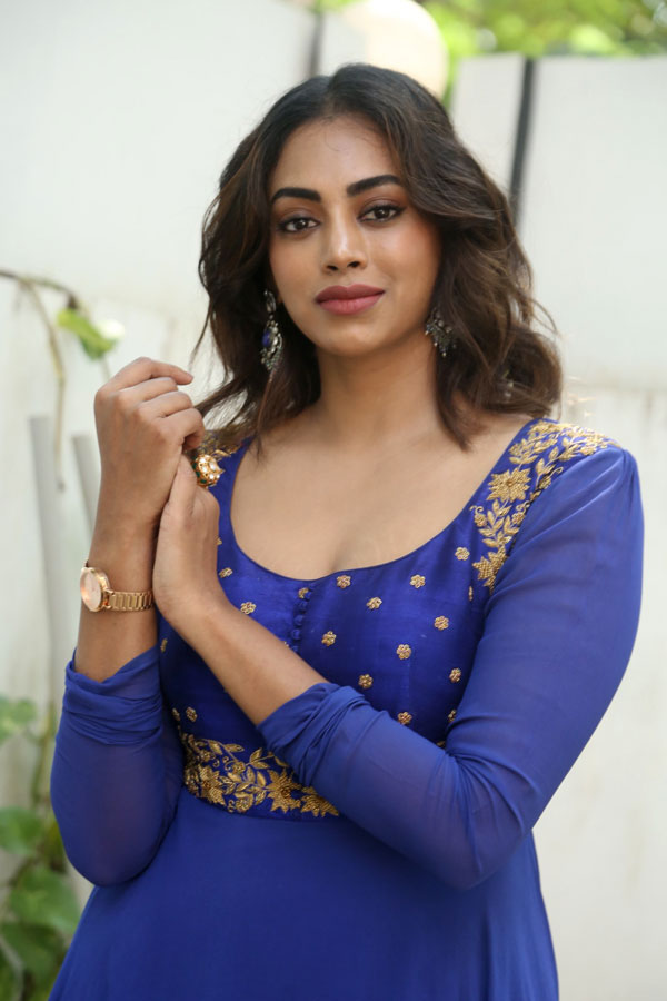 kamakshi-bhaskarla-stills-3-18.jpg