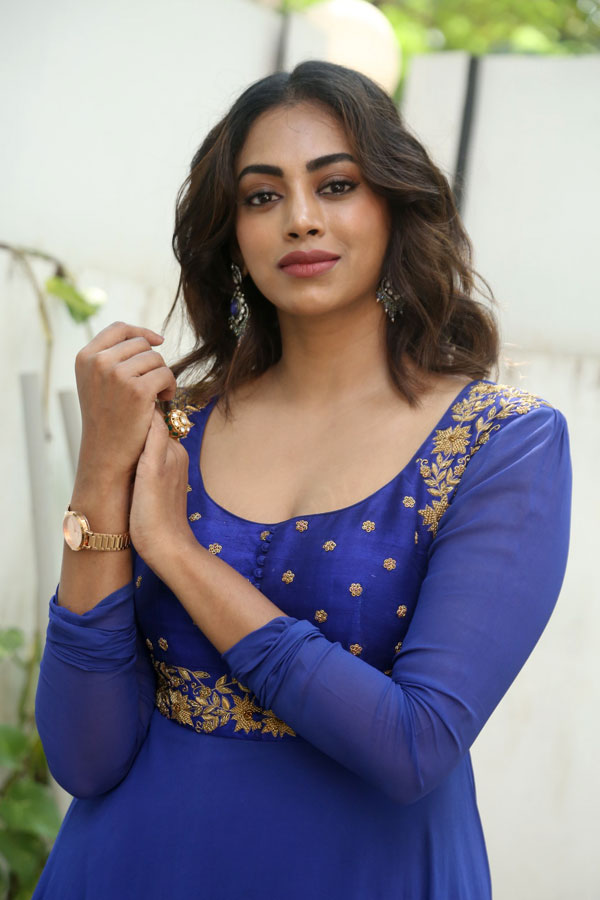 kamakshi-bhaskarla-stills-3-5.jpg