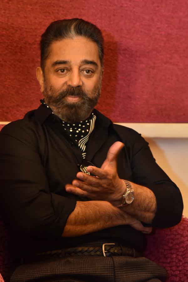 kamalhaasan-stills-3.jpg
