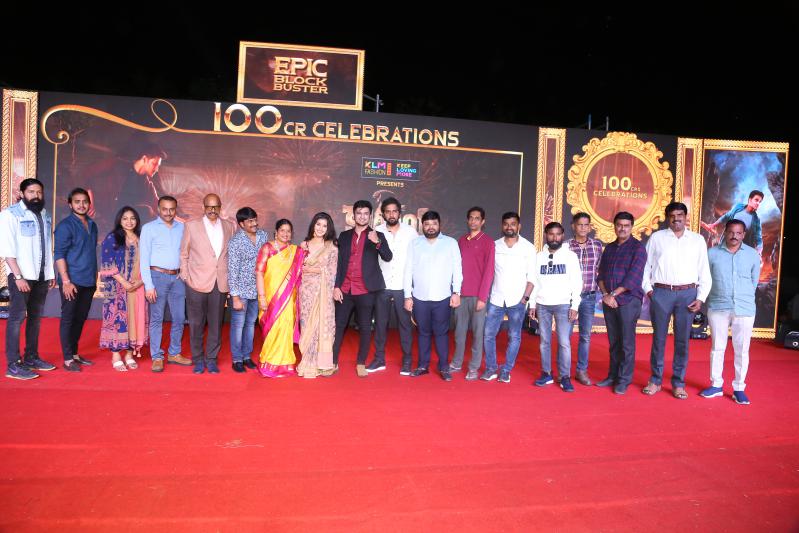 karthikeya-2-movie-100-cr-celebration-in-kurnool-4.jpg