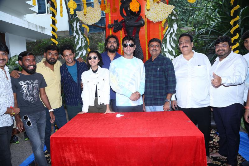 karthikeya-2-movie-success-meet-10.jpg