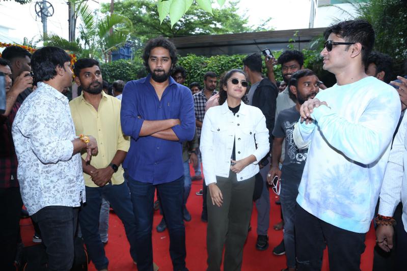 karthikeya-2-movie-success-meet-4.jpg