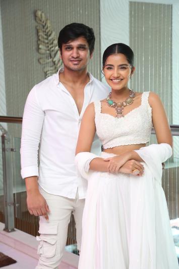 karthikeya-2-movie-team-press-meet-5.jpg
