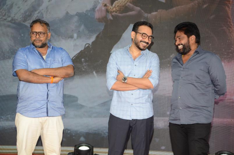 karthikeya-2-success-meet-9.jpg