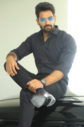 karthikeya-stills-2-17.jpg