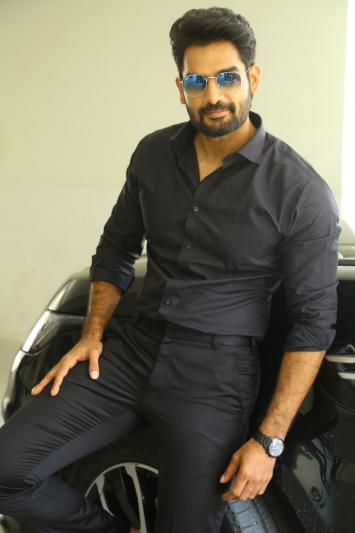 karthikeya-stills-2-5.jpg