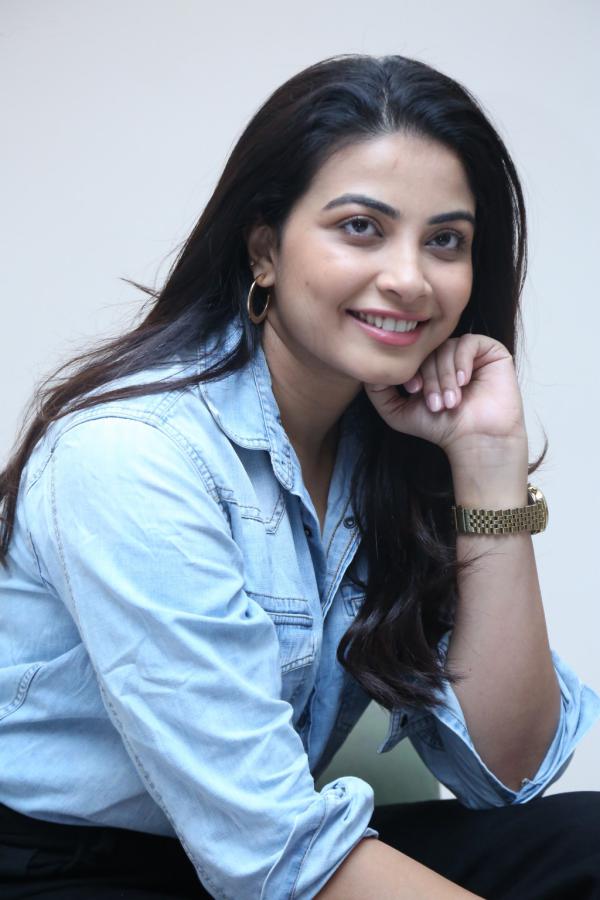 Kavya Shetty New Stills