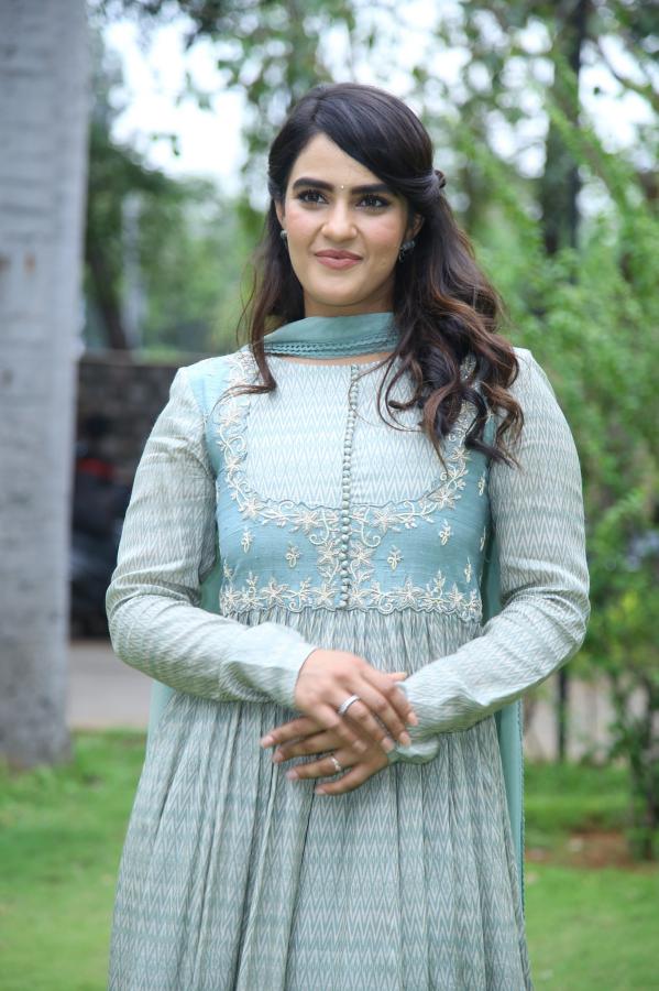 kavya-tappar-stills-5.jpg