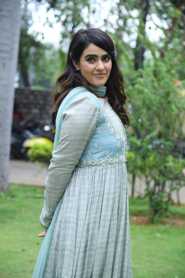kavya-tappar-stills-7.jpg