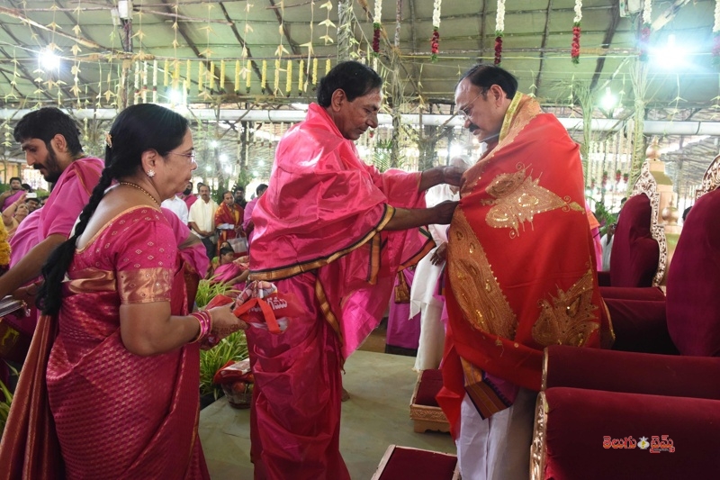 Celebrities at CM KCR Ayutha Chandi Yagam