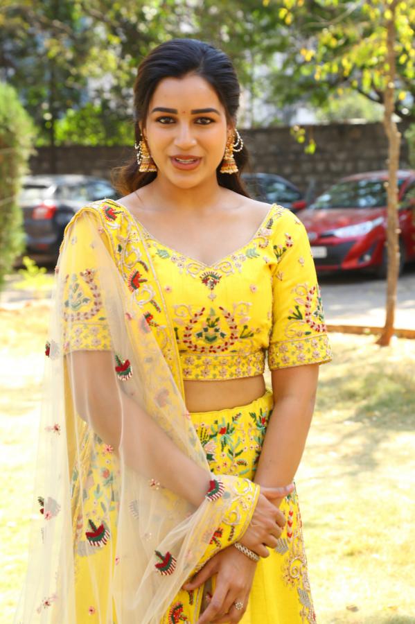 keerthana-stills-14.jpg