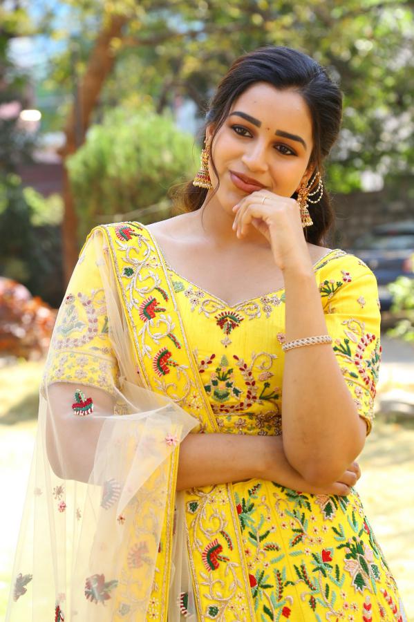 keerthana-stills-4.jpg