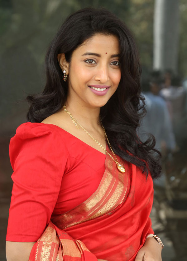 Ketaki Narayan Stills