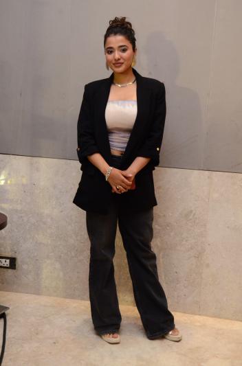 kethika-sarma-stills-2-10.jpg