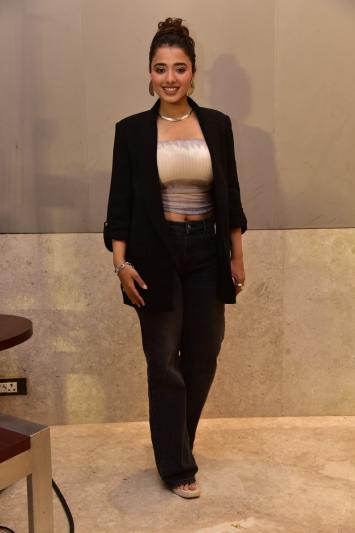 kethika-sarma-stills-2-14.jpg