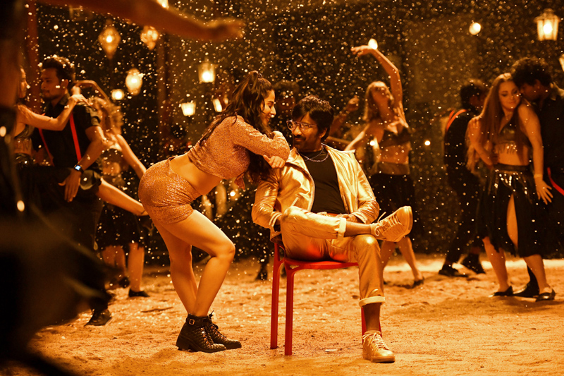 Khiladi Movie Stills