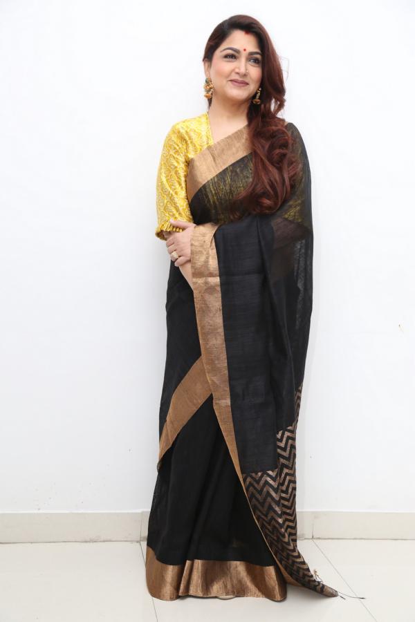 khusboo-sundar-stills-10.jpg