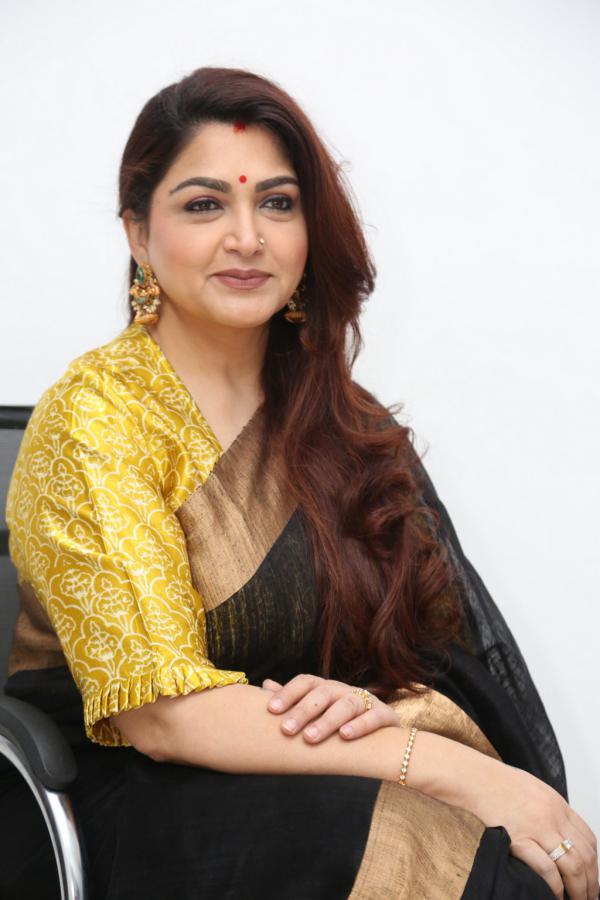 khusboo-sundar-stills-3.jpg