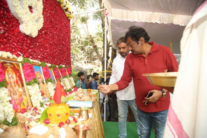 kiran-abbavaram-new-movie-launch-2-5.jpg