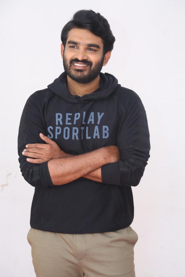 kiran-abbavaram-stills-3-2.jpg