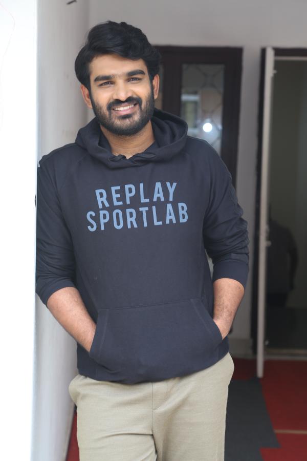 kiran-abbavaram-stills-3-6.jpg